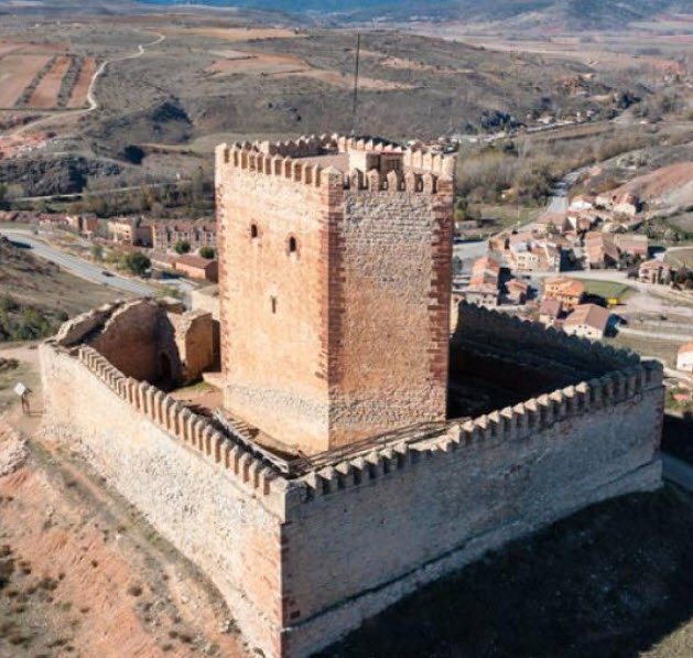 Tower of Aragón, Spain